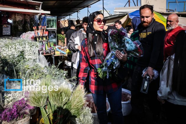 Blooms and cheer: Flower market thrives in Tehran in final days of Persian year